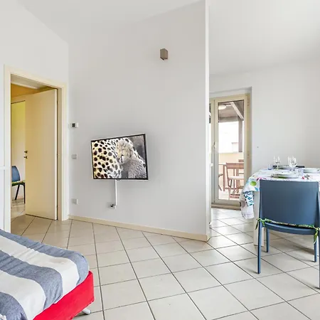 Guesthost - Casa Di Oliver-apt X4 With Terrace And Parking! Apartmán *