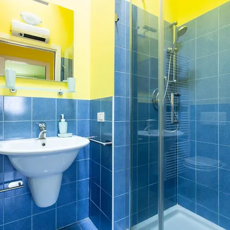 Guesthost - Casa Di Oliver-apt X4 With Terrace And Parking! Apartmán