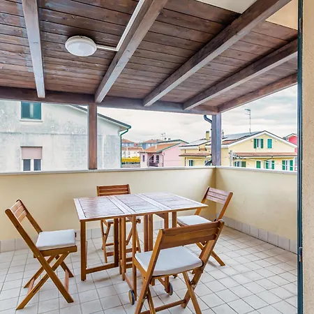 Guesthost - Casa Di Oliver-apt X4 With Terrace And Parking! Apartmán
