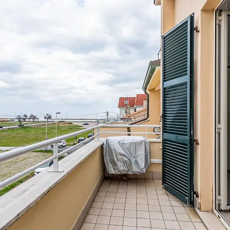 Guesthost - Casa Di Oliver-apt X4 With Terrace And Parking! *
