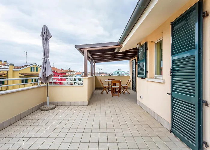 Guesthost - Casa Di Oliver-apt X4 With Terrace And Parking!